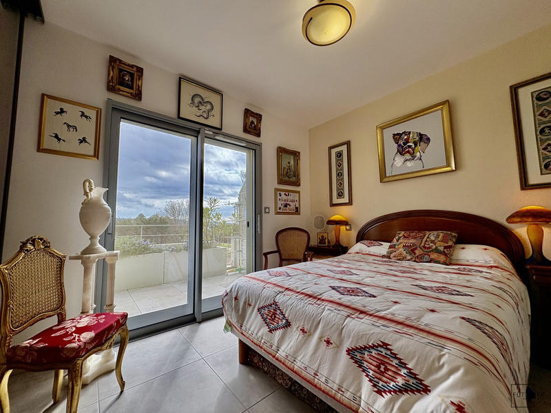 Appartement - 87 m² - 3 pièces