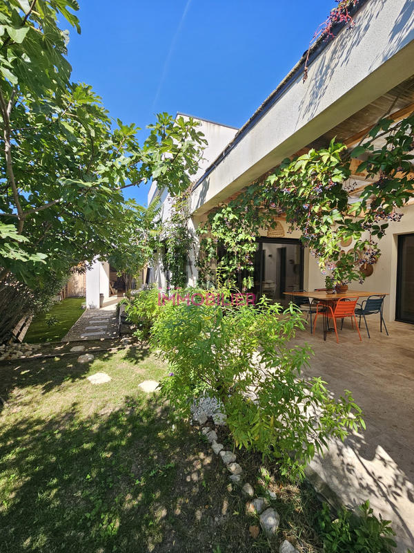 Villa - 130 m² - 4 pièces