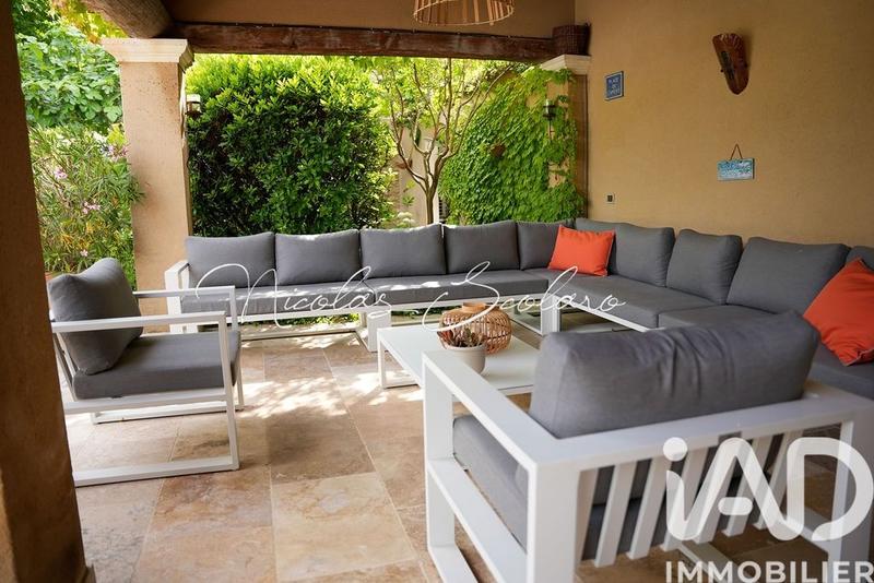 Maison - 310 m² - 8 pièces