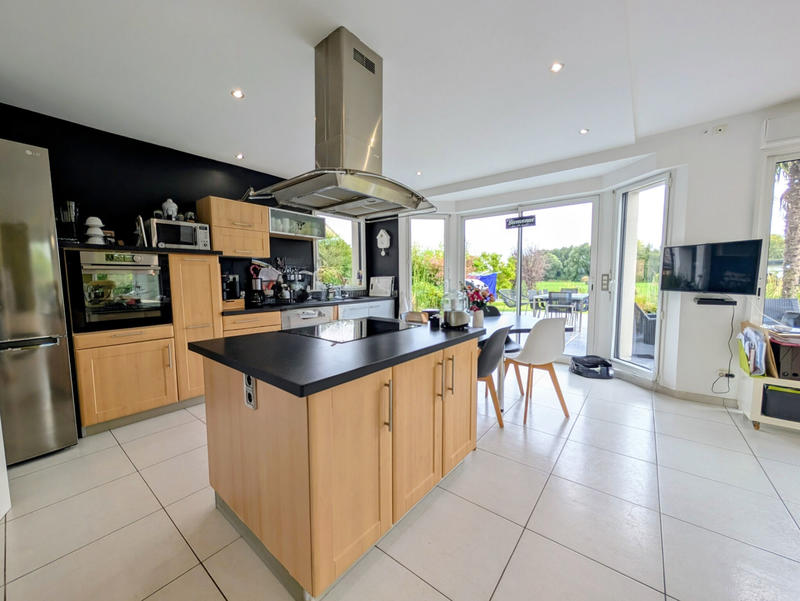 Maison - 156 m² - 5 pièces