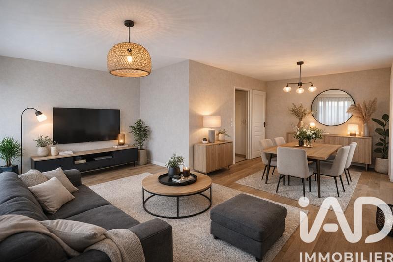 Maison - 95 m² - 5 pièces