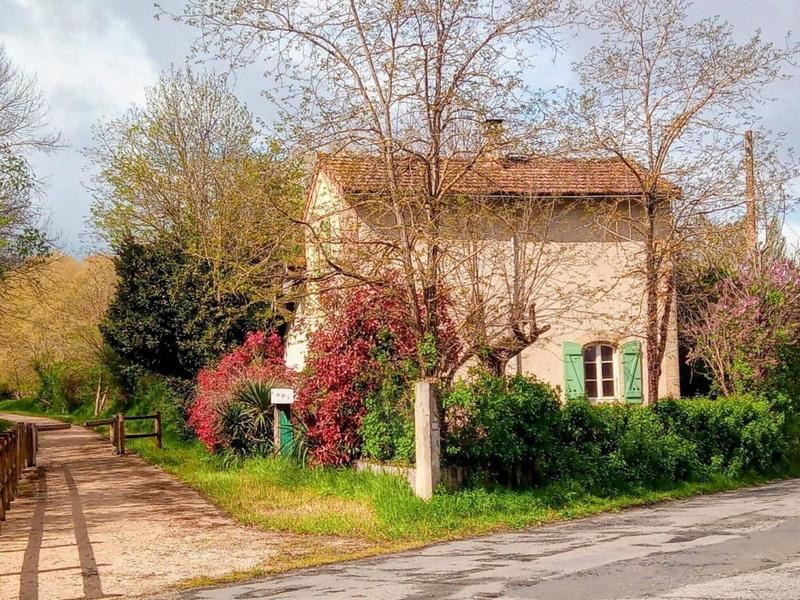 Maison - 77 m² - 7 pièces