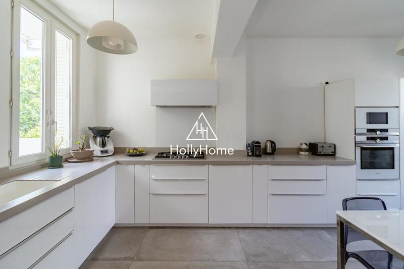 Maison ancienne - 182 m² - 5 pièces