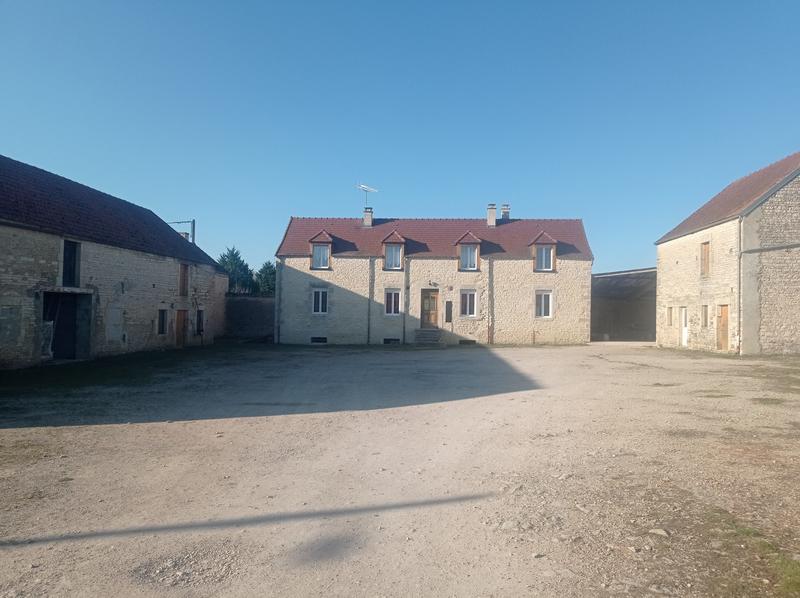 Ferme - 222 m² - 11 pièces