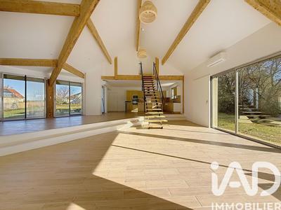 Maison - 191 m² - 5 pièces