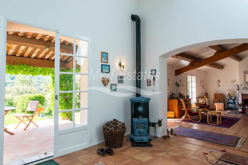 Villa - 240 m² - 5 pièces