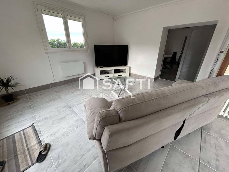 Maison - 275 m² - 10 pièces