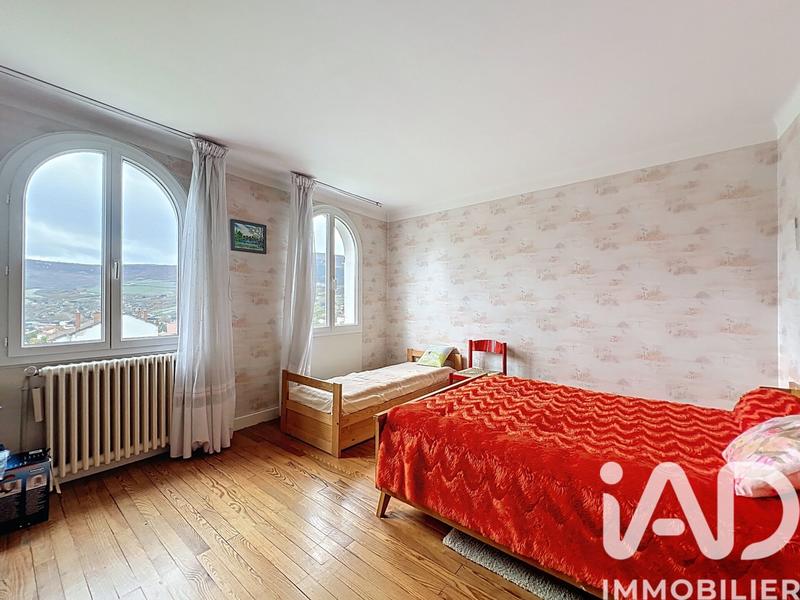 Maison - 131 m² - 5 pièces