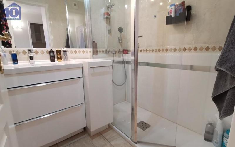 Appartement - 56 m² - 3 pièces