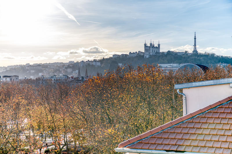 Appartement - 176 m² - 5 pièces