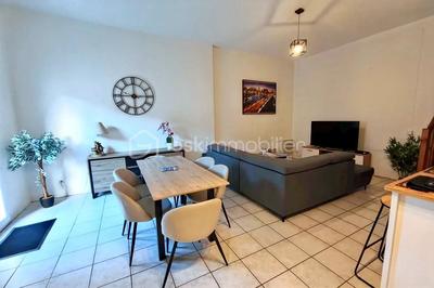 Maison - 137 m² - 6 pièces