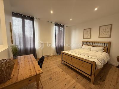 Maison de ville - 105 m² - 6 pièces