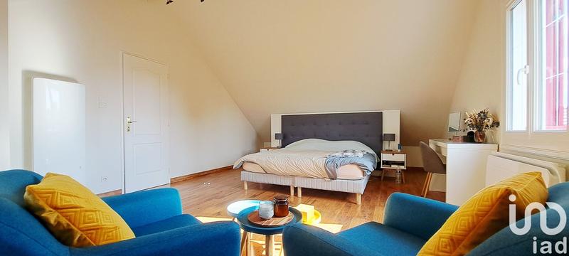 Maison - 174 m² - 7 pièces