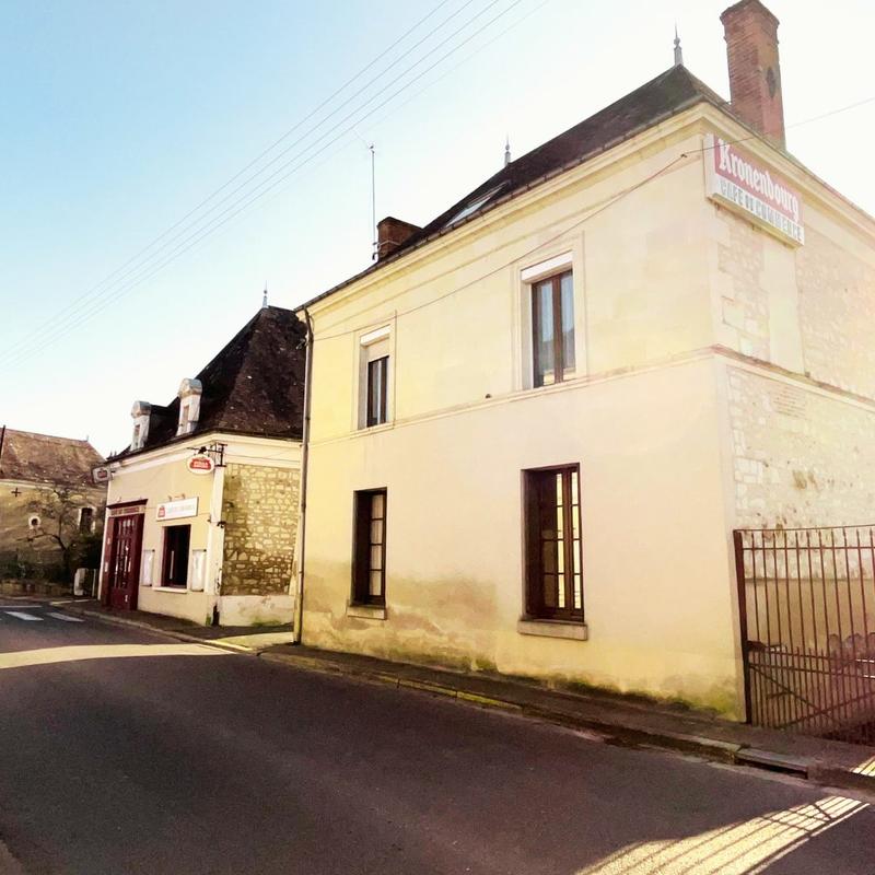 Maison ancienne - 340 m² - 8 pièces