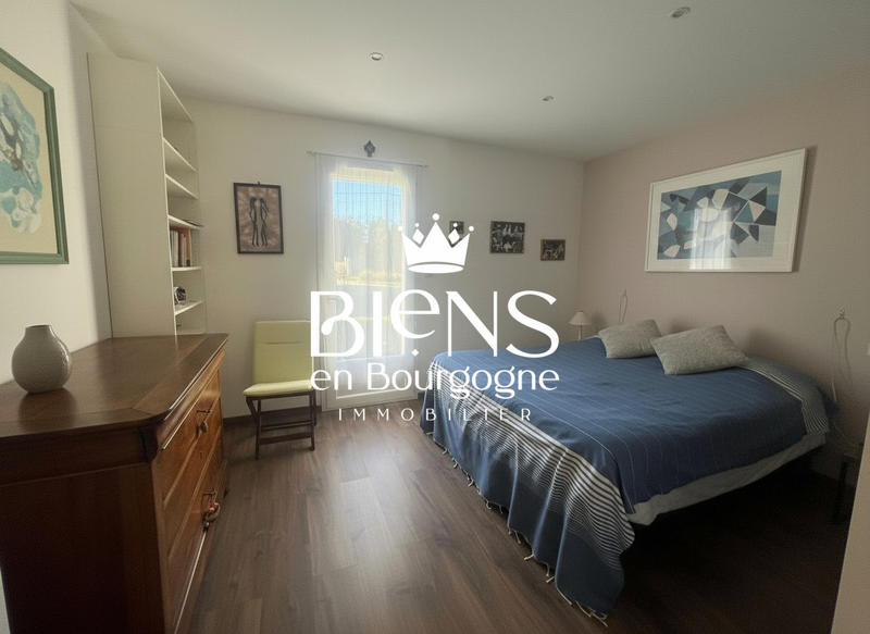 Maison traditionnelle - 150 m² - 5 pièces