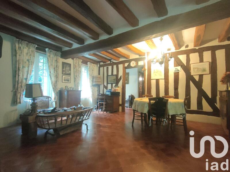 Maison - 181 m² - 6 pièces