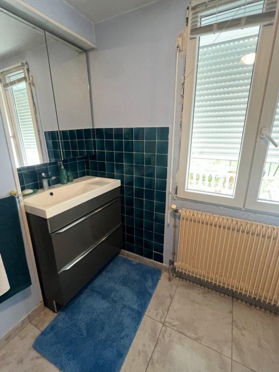 Maison - 122 m² - 5 pièces