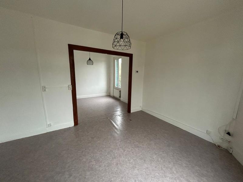 Immeuble - 197 m² - 9 pièces