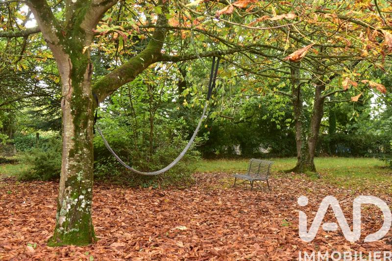 Maison - 212 m² - 7 pièces