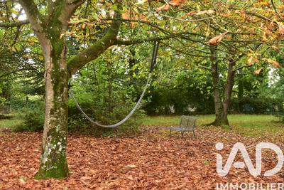 Maison - 212 m² - 7 pièces