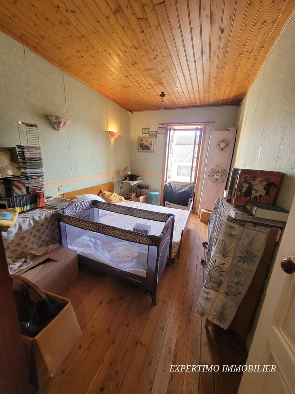 Maison de village - 95 m² - 5 pièces