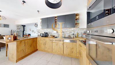 Maison - 113 m² - 5 pièces