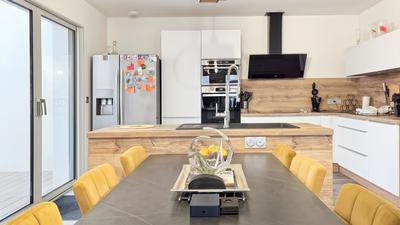 Maison - 175 m² - 5 pièces