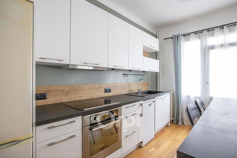 Appartement - 64 m² - 3 pièces