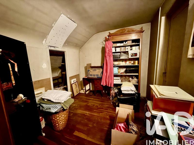 Maison de ville - 219 m² - 10 pièces