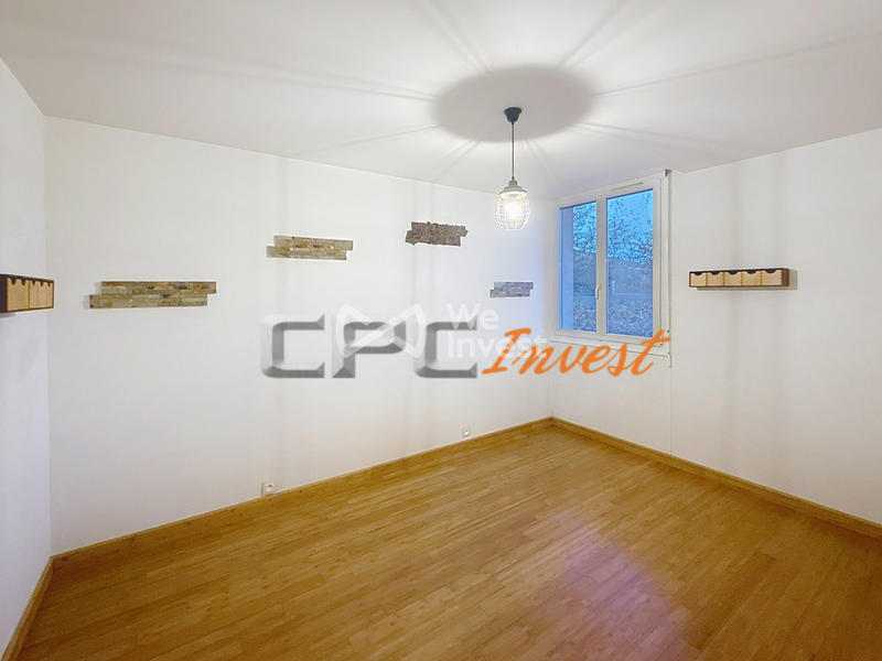 Maison - 162 m² - 6 pièces