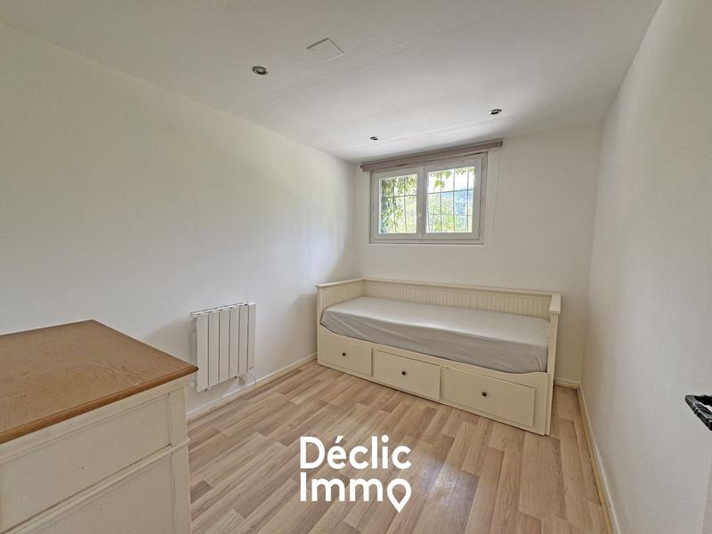 Maison - 190 m² - 8 pièces