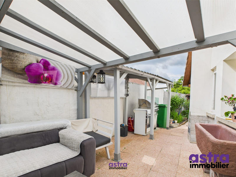 Maison - 100 m² - 7 pièces