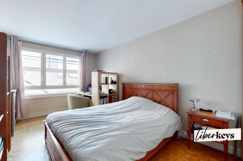 Appartement - 80 m² - 4 pièces