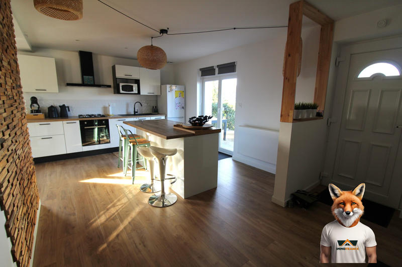 Maison - 82 m² - 5 pièces