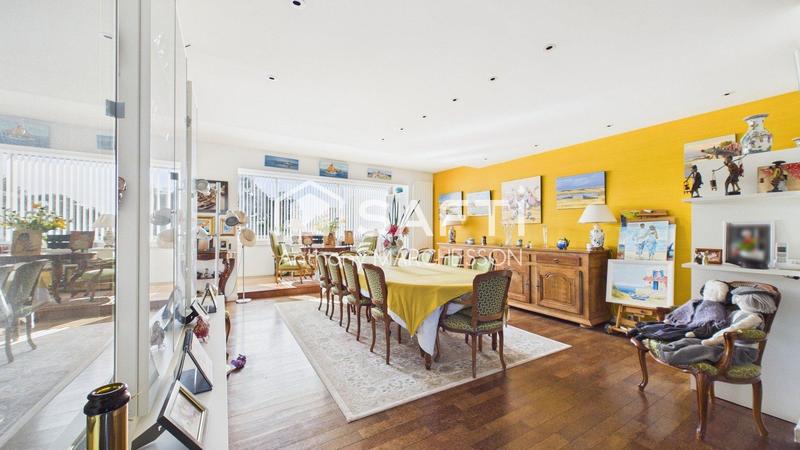 Appartement - 149 m² - 4 pièces