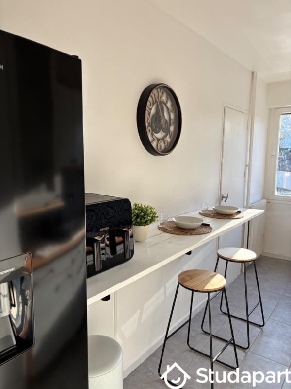 Chambre - 11 m² - 1 pièce