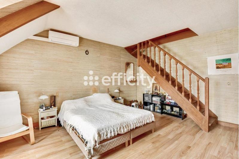 Pavillon - 134 m² - 5 pièces