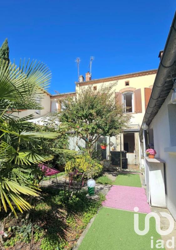 Maison de ville - 188 m² - 9 pièces