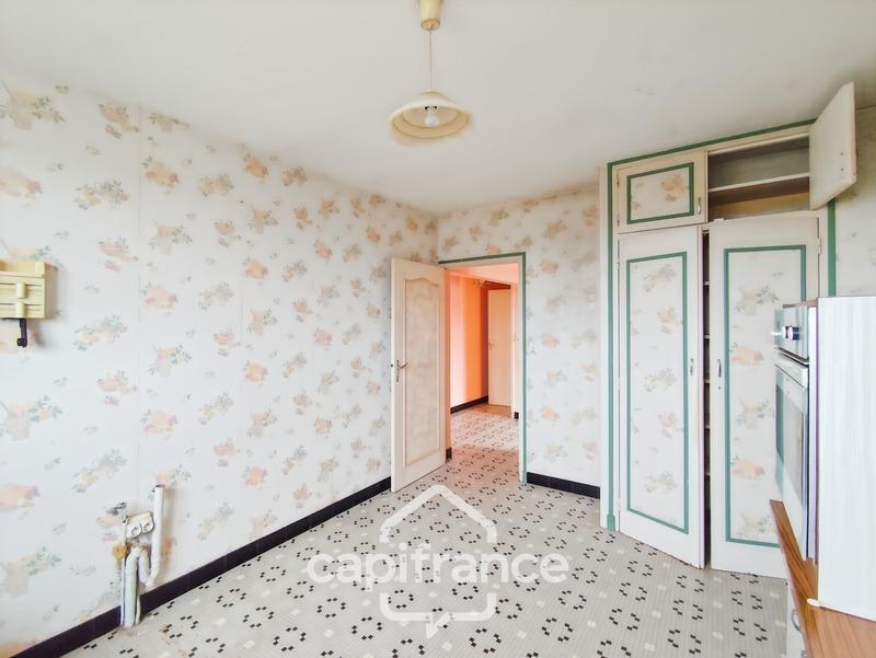 Maison - 98 m² - 5 pièces