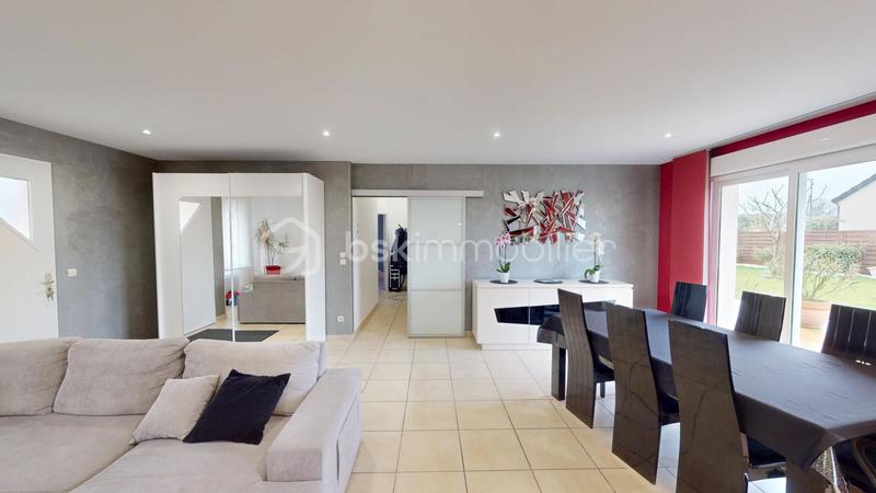 Maison - 97 m² - 4 pièces