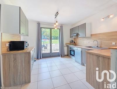 Maison - 96 m² - 5 pièces