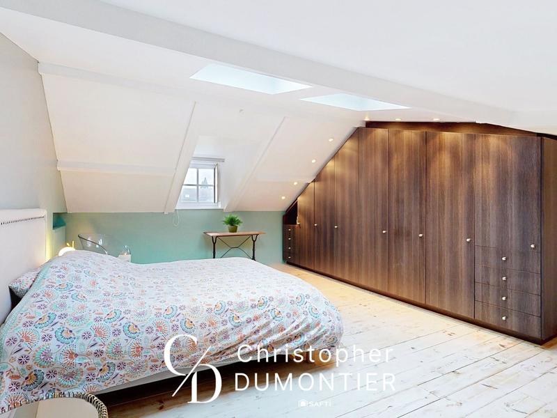 Maison de maîtres - 230 m² - 7 pièces