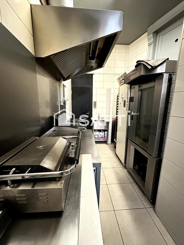 Local commercial - 120 m² - 2 pièces