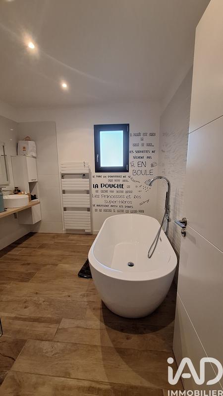 Maison - 136 m² - 6 pièces