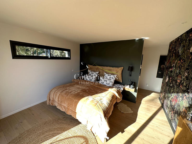 Villa - 200 m² - 5 pièces