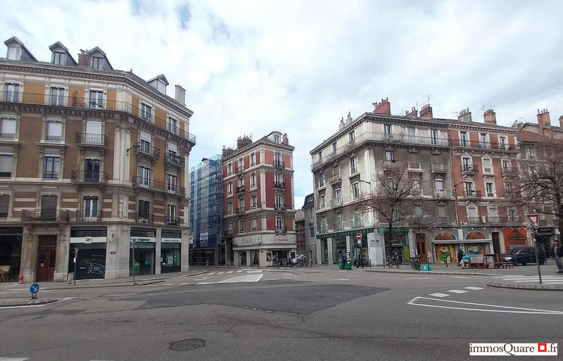 Appartement - 78 m² - 3 pièces