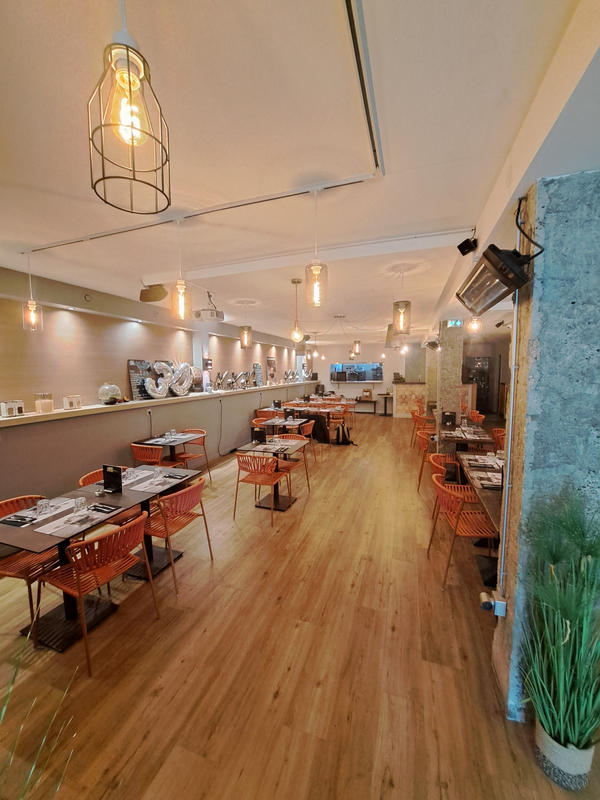 Fonds de commerce - Magasins - 185 m²