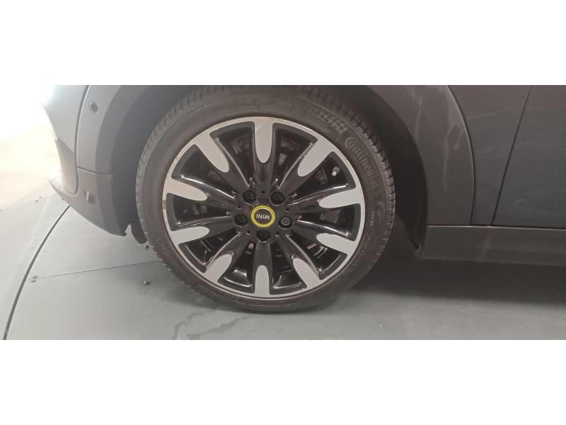 Mini Mini Hatch 3 Portes Cooper se 184 ch Finition Yours