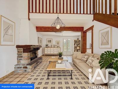 Maison - 95 m² - 5 pièces