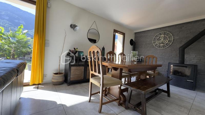 Maison - 108 m² - 5 pièces